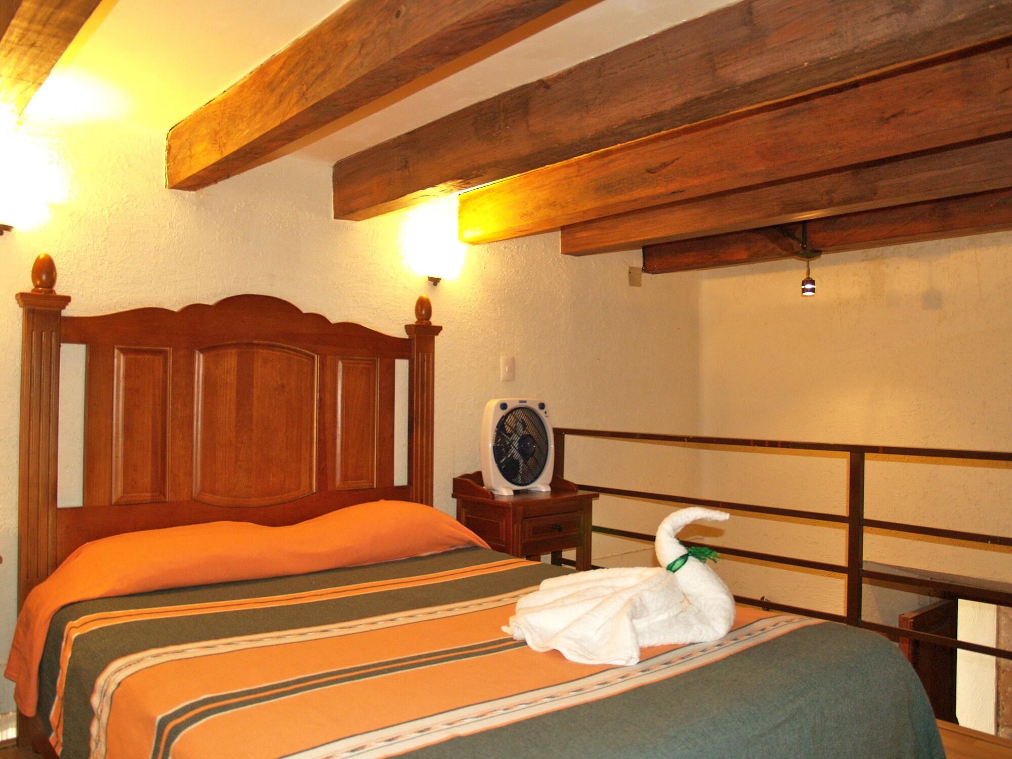 Hotel Refugio Agustino Morelia Exterior photo