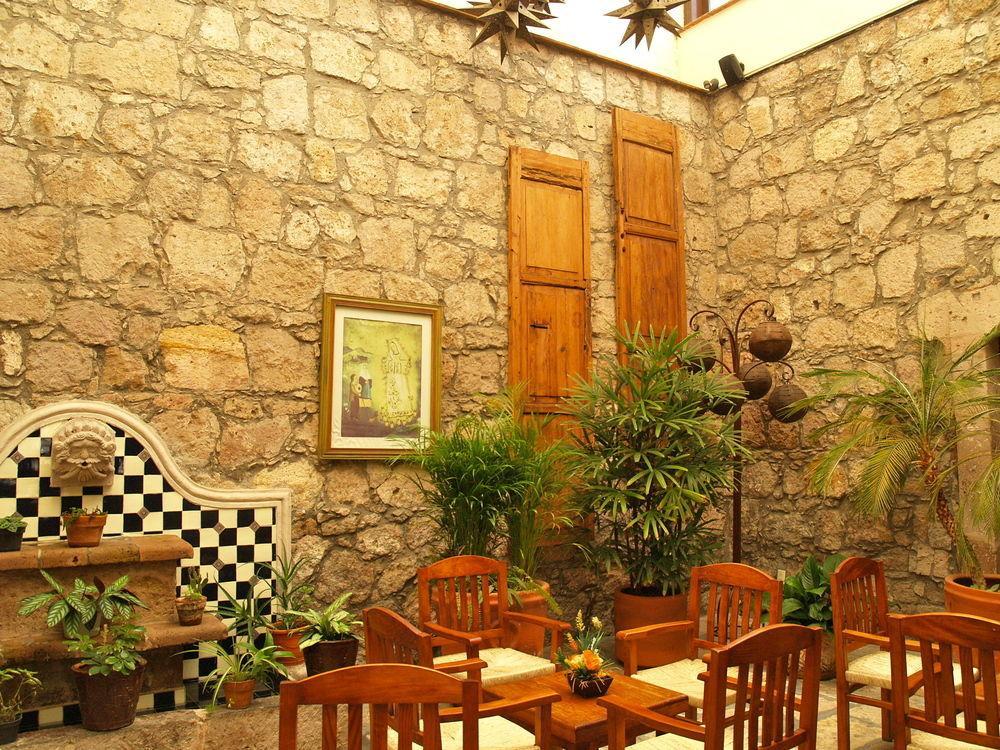 Hotel Refugio Agustino Morelia Exterior photo