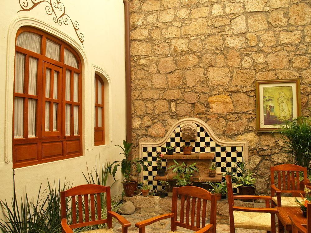 Hotel Refugio Agustino Morelia Exterior photo